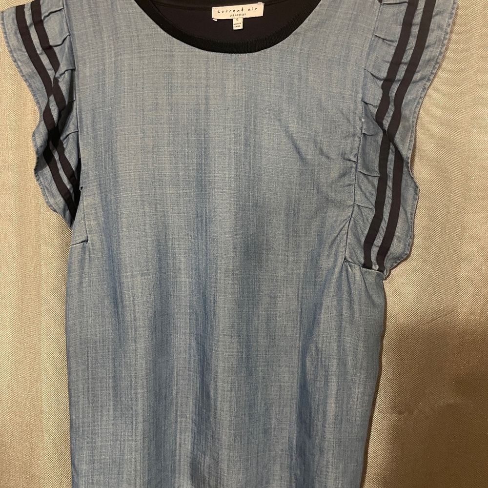 Anthropologie current air denim chambray ruffle top small